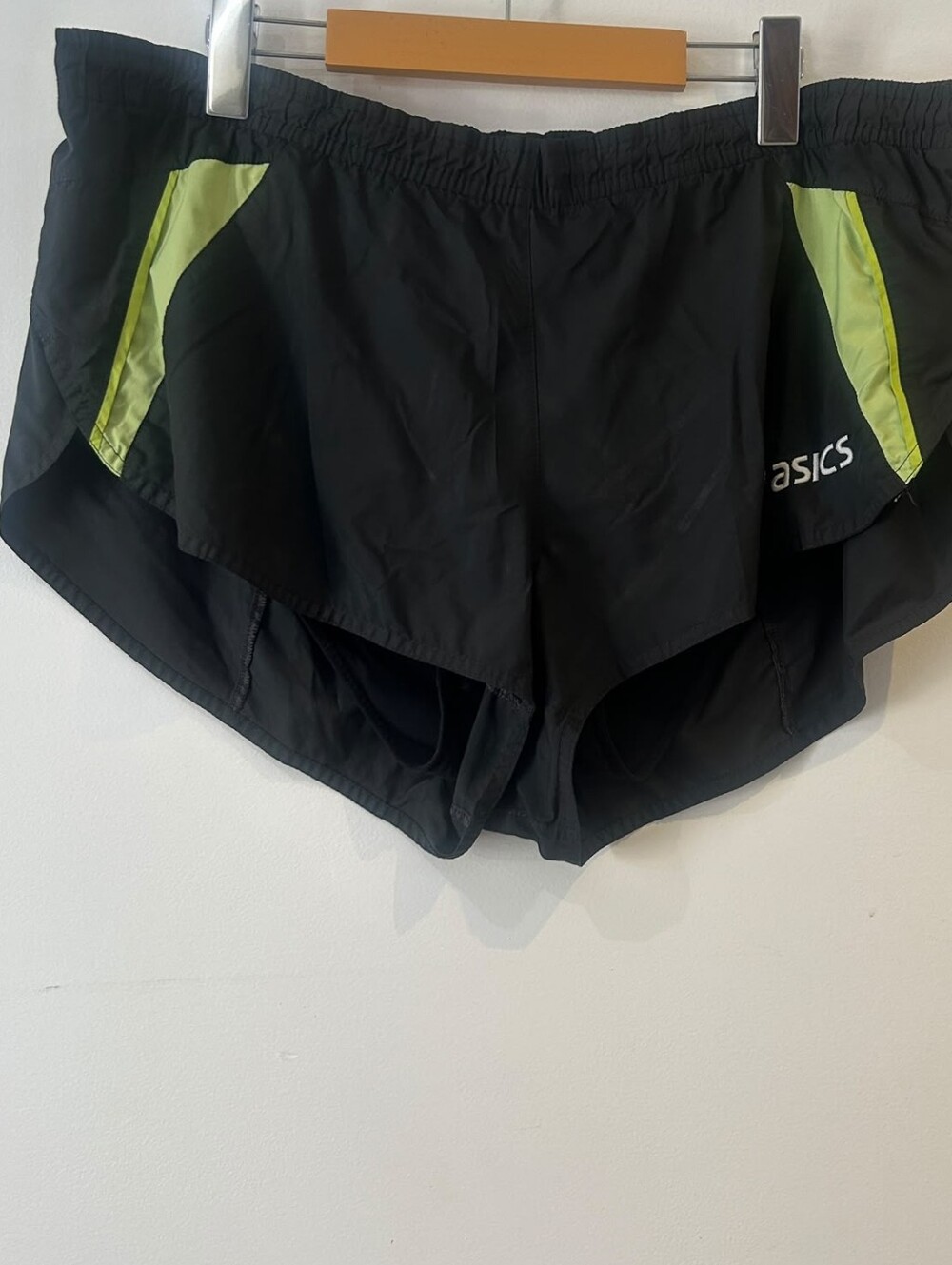 ASICS Black Lime Green Split Leg Liner Running Shorts L
